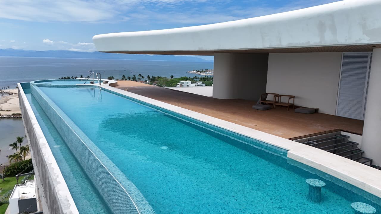 A picture of LA CRUZ DE HUANACAXTLE CONDOMINIO CRYSTAL COVE . PREVENTA DE DEPARTAMENTOS EN LA PLAYA DESDE $5,997.000 MXN PESOS.