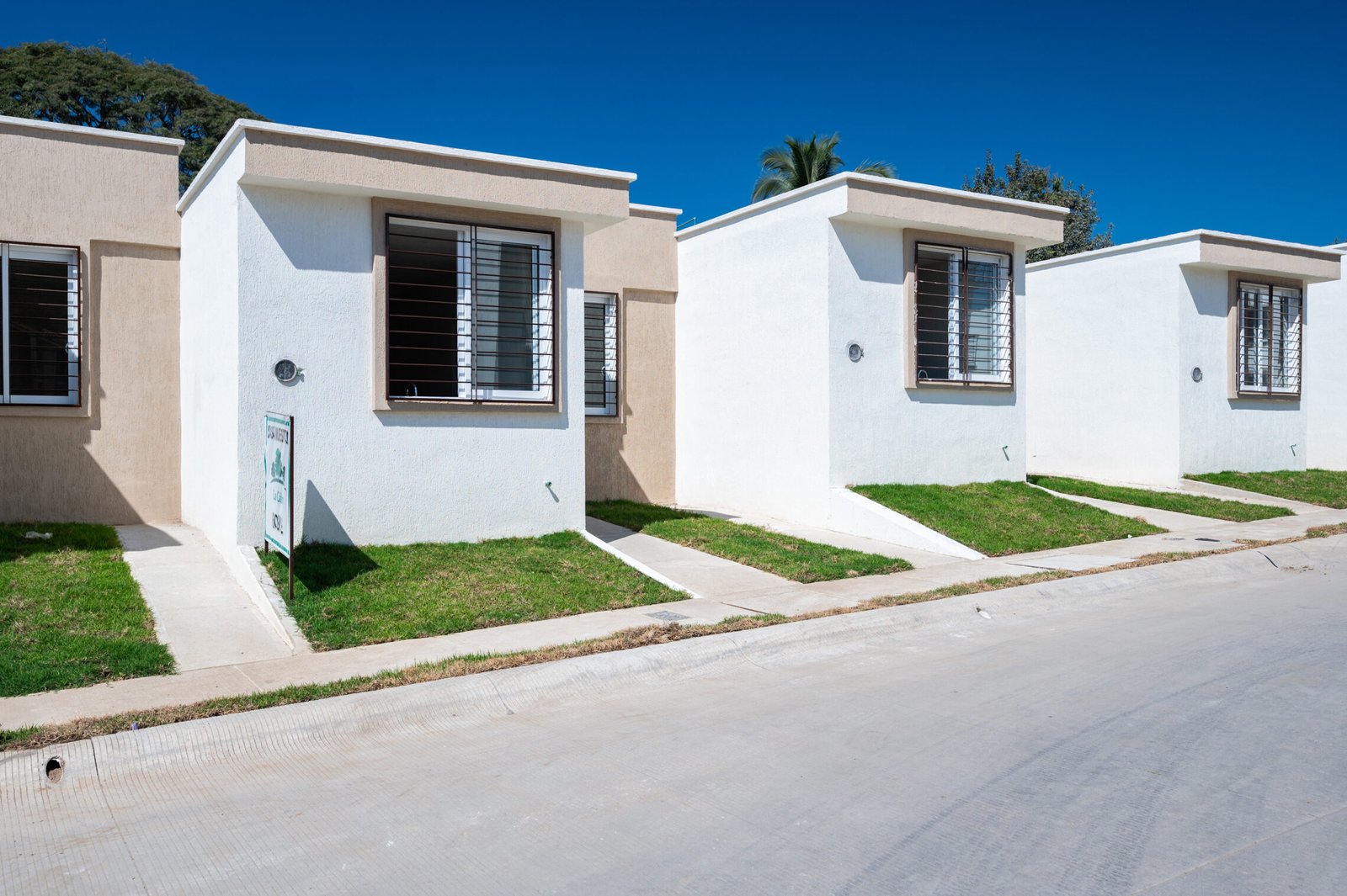 A picture of CASAS EN VENTA EN PUERTO VALLARTA! 3 RECAMARAS.CONDOMINIO LA CALMA $2,410.000 MXN.