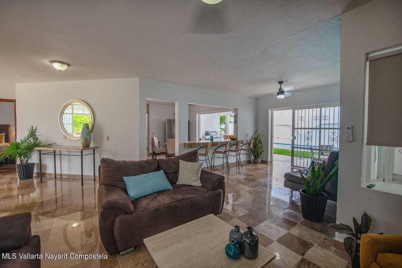A picture of CASA 4 RECAMRAS EN VENTA EN PUERTO VALLARTA!